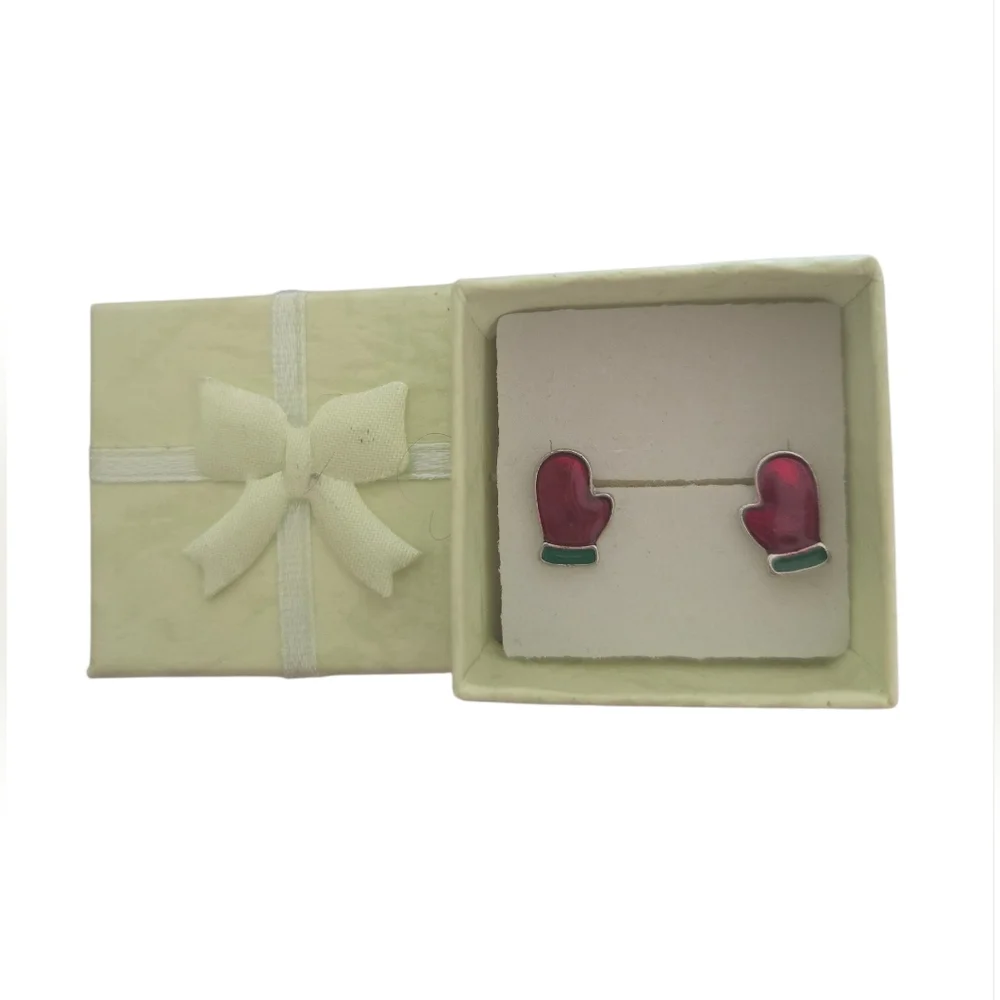 Red Mittens Kid's Earrings‎